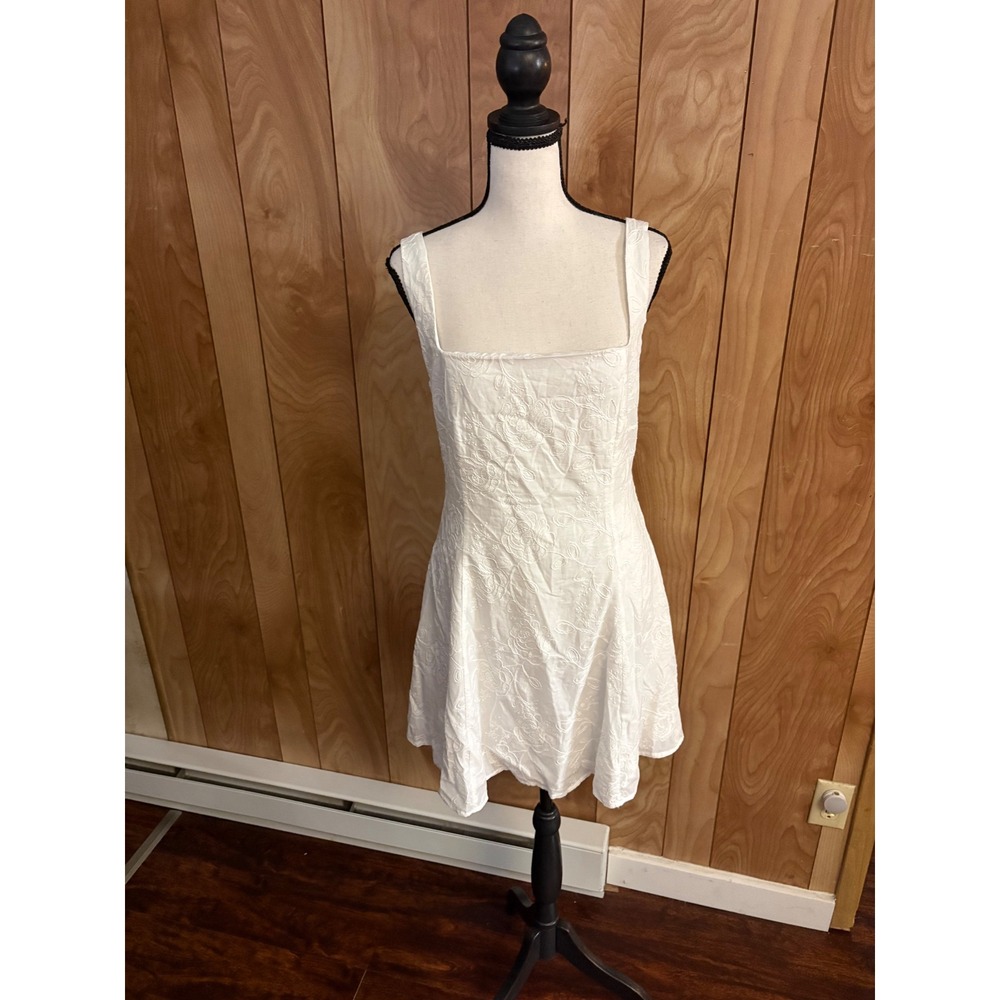 Lulus White Floral Embroidered Tie Back Mini Dress Square Neck Cotton Large